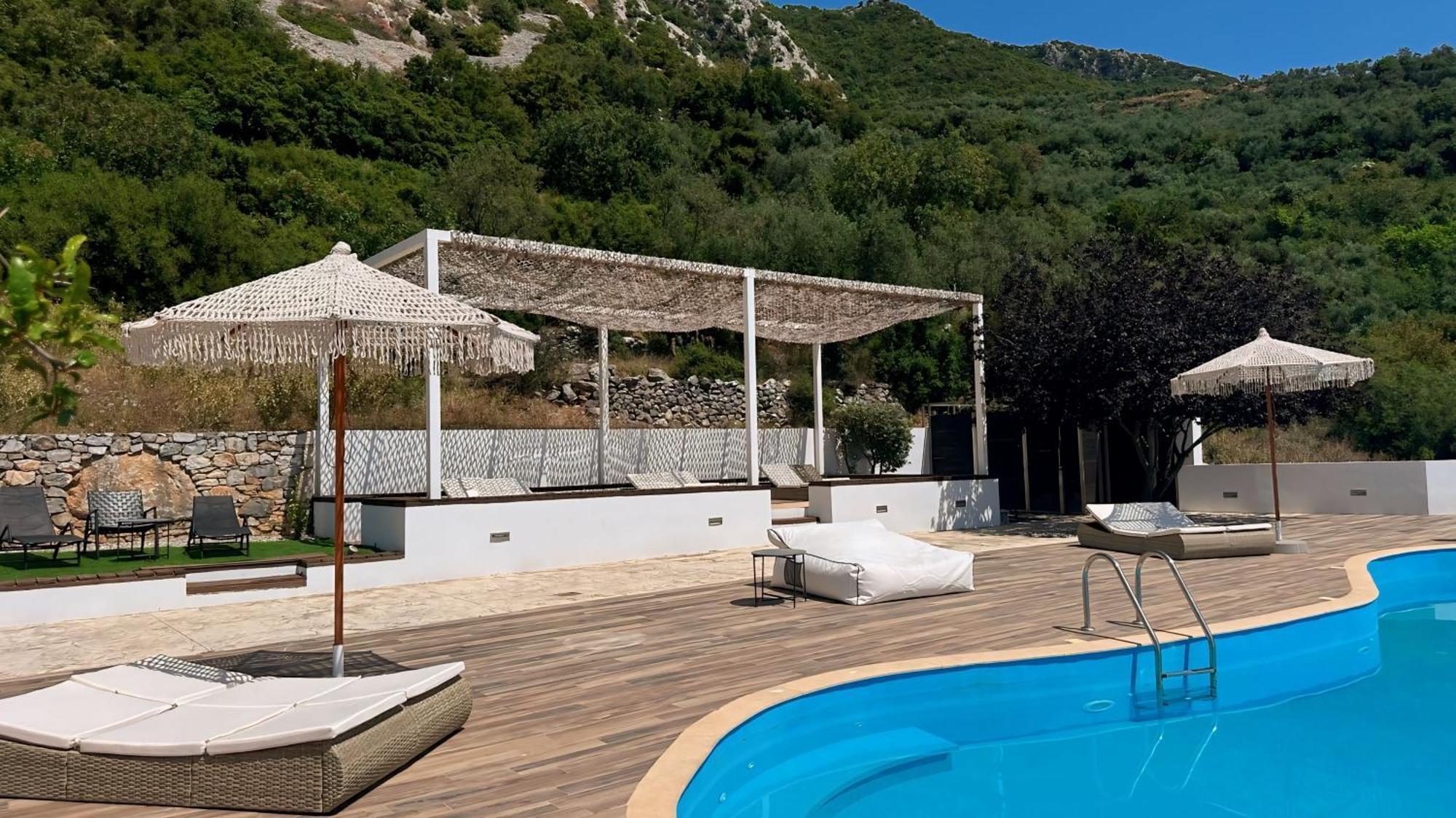 Ryalos Villas Kalamata Exterior photo